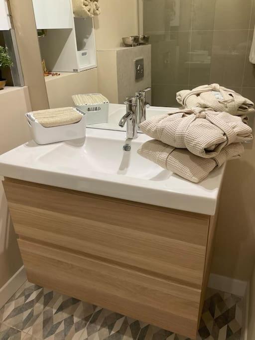 Luxury One Bedroom With Garden *