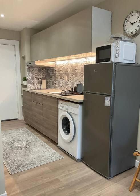 Apartment Luxury One Bedroom With Garden Vallauris